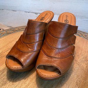 Born Crown Platform Open Toe Clog